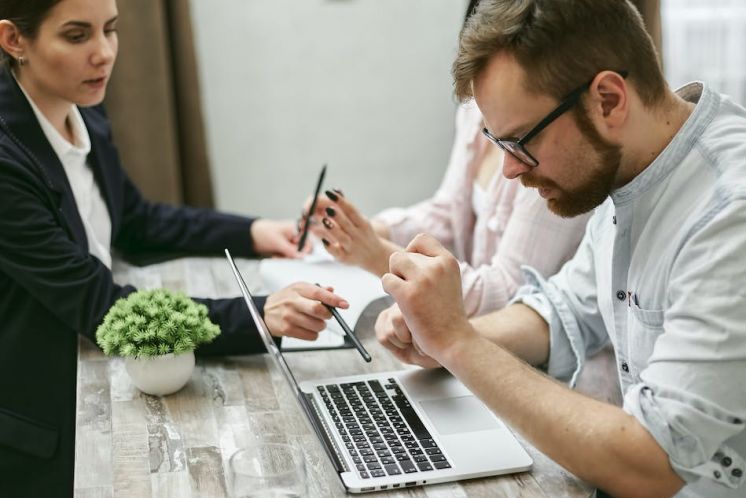 投資困境企業專題十二 | 評估的門道